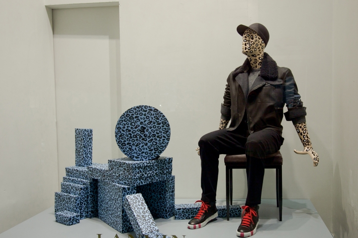 <b>�����������</b>